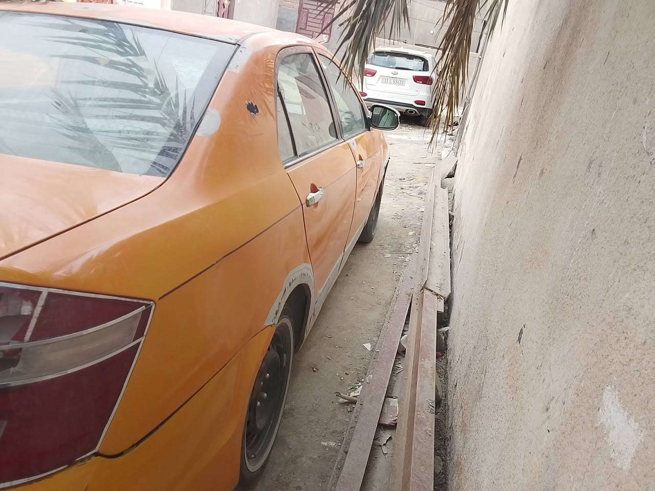 عسلام عليكم سياره لبيع جلي موبل محور بيكاجو بسمي ناصريه مركز  سياره مدعومه جه اليمنه العبري بنيد 
*********** حداديه نص عمر تصل
