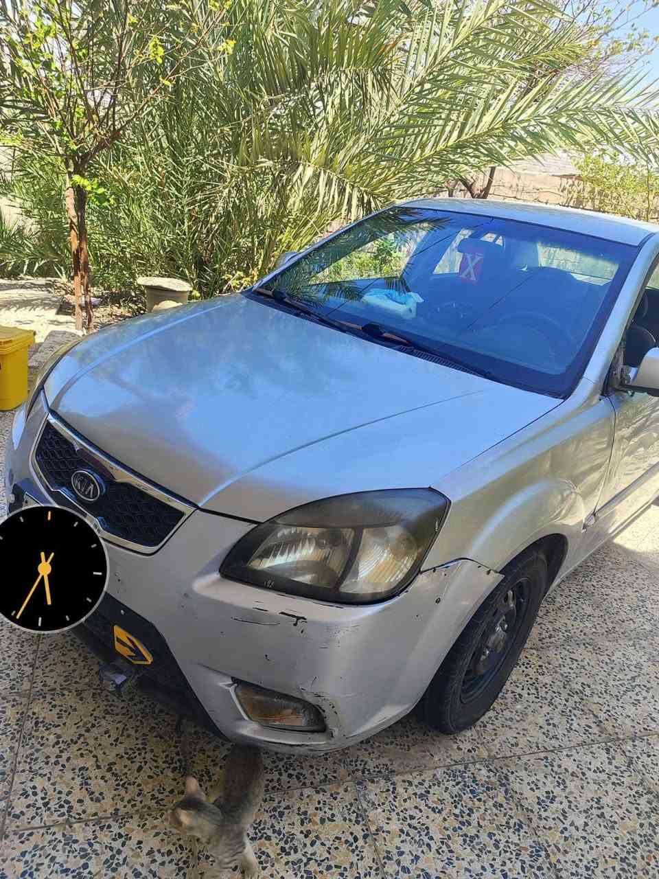 كيا ريو 2009للبيع السياره كاز مسكر سبلاين وليس بانزين مكينه كير جدد حداديه تخم تاير جاهزه على اخر حبه ما نقصه شي سياره نضيفه وا حلوه متومه اربيل طبق الاصل سنويه وا الرقم اصليه حصه بكل المحافظات سياره فول ما نقصه اي شي سعره 27 وا بيه مجال بسيط مكاني البصره كرمه علي للبيع او المراوس رقم ***********
