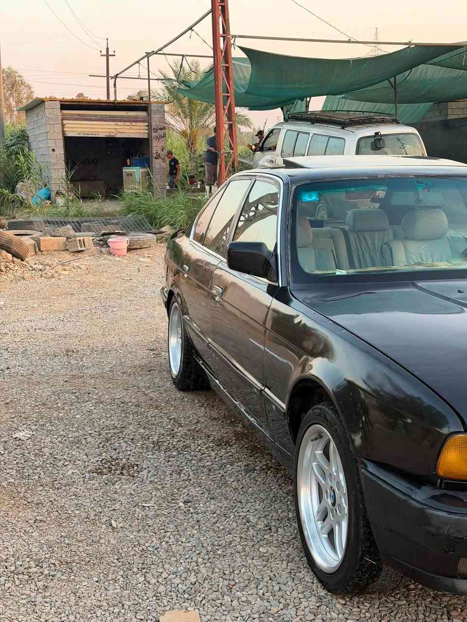 سلام عليكم بيئم 520. كير عادي مكينه مفتوح رقم بغداد سنويه ما صاقطه تحويل ثاني يوم كير مكينه كفاله صدر امامي خلفي غرفه جديده ويل جديد.  سياره كلشي بيها جاهز.  زينون دمام تخم تاير مكاني ديالى بعقوبه تقاطع القدس
السعر 44 بيها مجال  
***********
