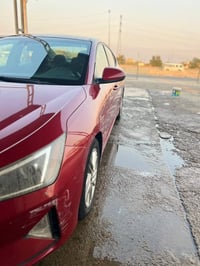 النترا موديل ٢٠١٩ وارد أمريكي ماشيه ١٠ آلاف ميل حادث جاملغ خلفي جهه ال...