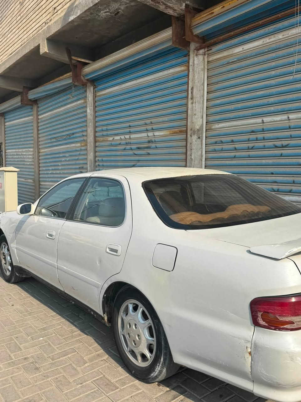 السيارة للبيع 
كرستا نفخ موديل ١٩٩٥
كير مكينة خير من الله 
مكينتها ونجي 
السيارة مكفولة من الكص ونقل جثة اكفلها 
ابيعلك بدي شوف العين
 كهربائياتها كلها شغالة 
تبريدها يشتغل عوزه بس كمبريسر 
سنويتها بااسمي تحويل مباشر ثاني يوم 
العنوان بصرة المعقل 
رقم الهاتف : ***********
السعر 55$
