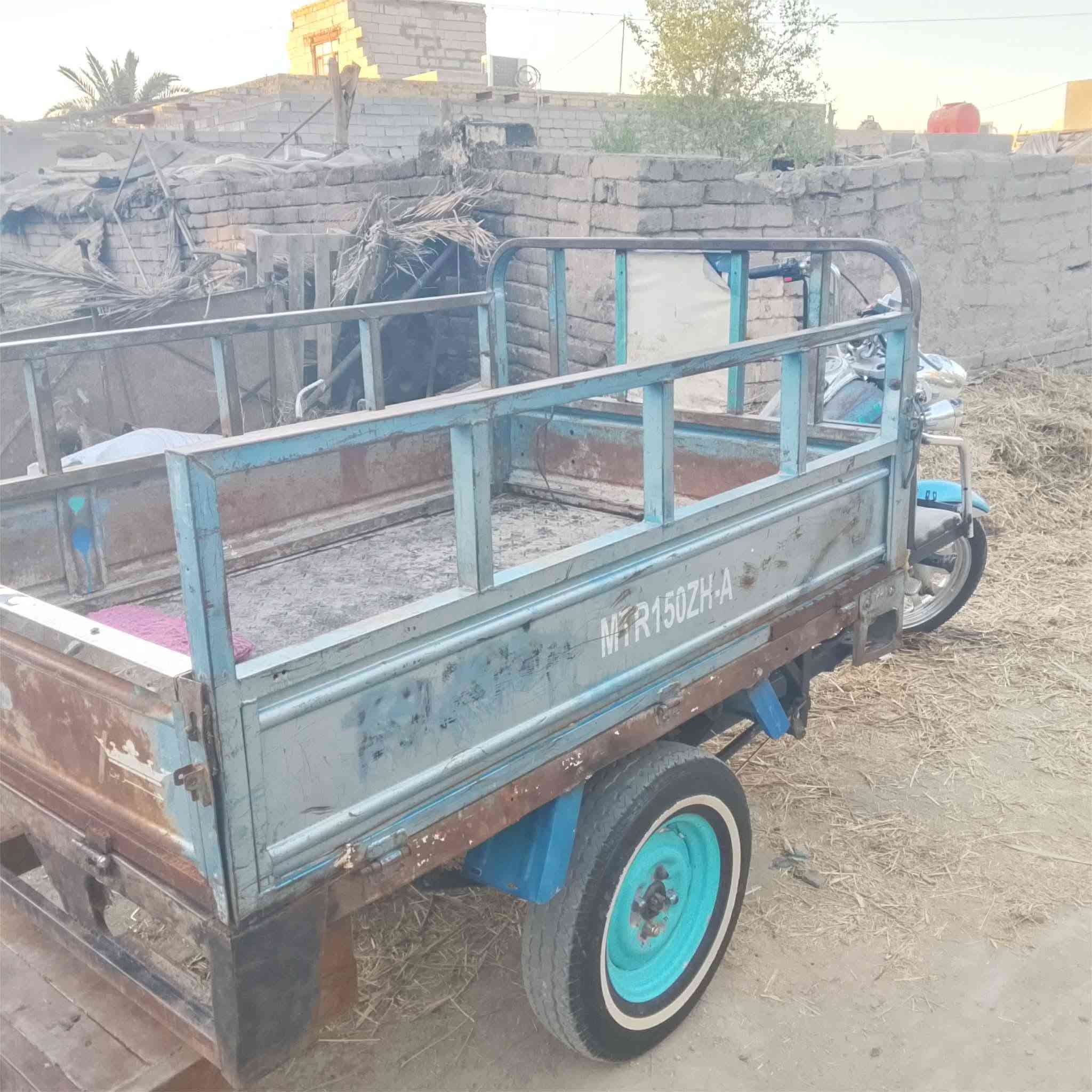 السلام عليكم ستوته للبيع موديل 16محرك 24 ستوته جاهزه سعر 1350 مكان نجف ابو صخير تصل ***********@
