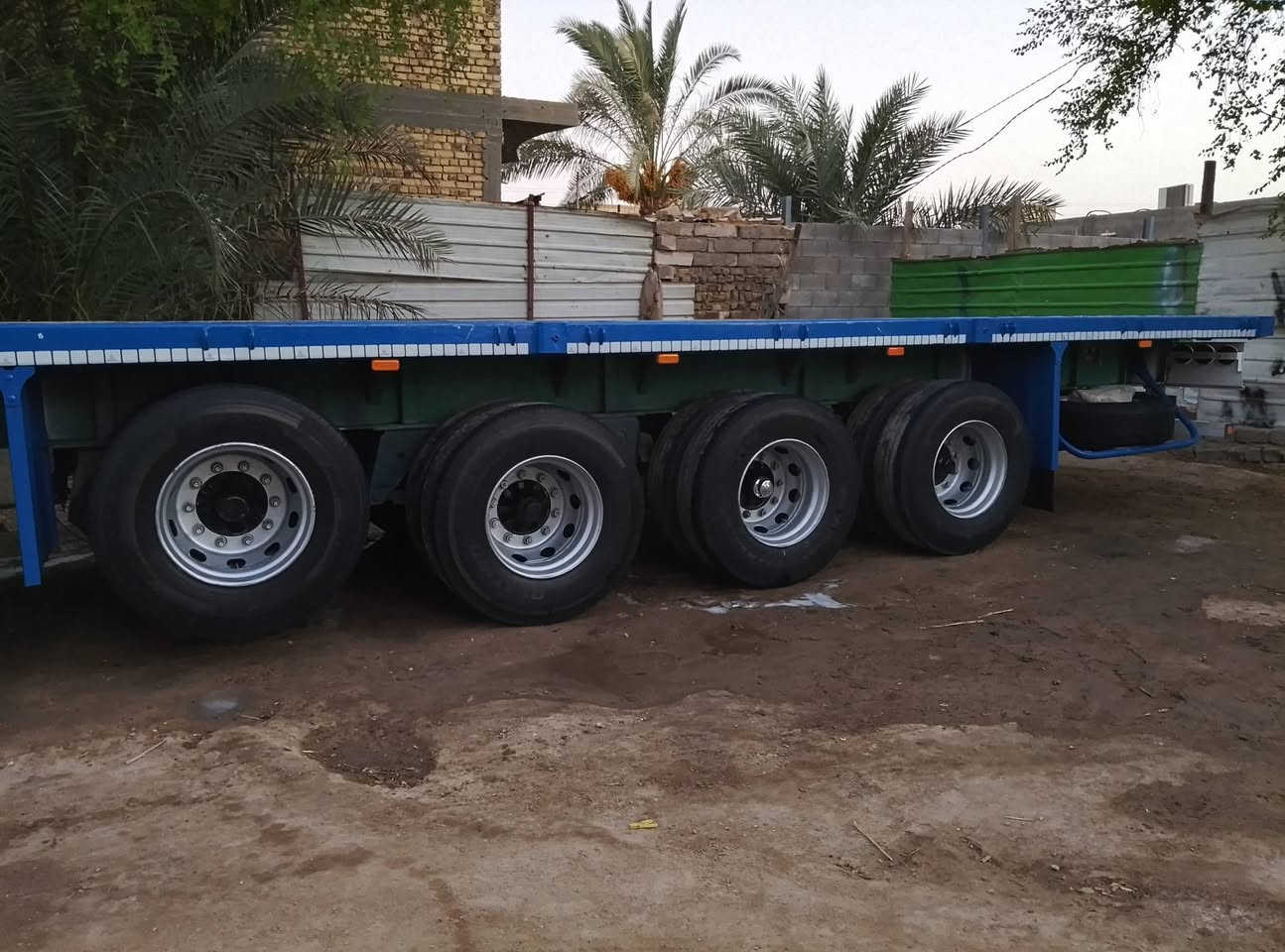 سلام عليكم البيع عربانه ماموت شمتز وربيه سبرنك والرابع سحال عربانه مكفول كفاله عامه تخم تاير هوه كهربائيات ثلاجه مطبخ كله جديد تاير 315حجم سعر 100وبيهه مجال مكان النجف الاشرف رقم الهاتف الاستفسار ***********
