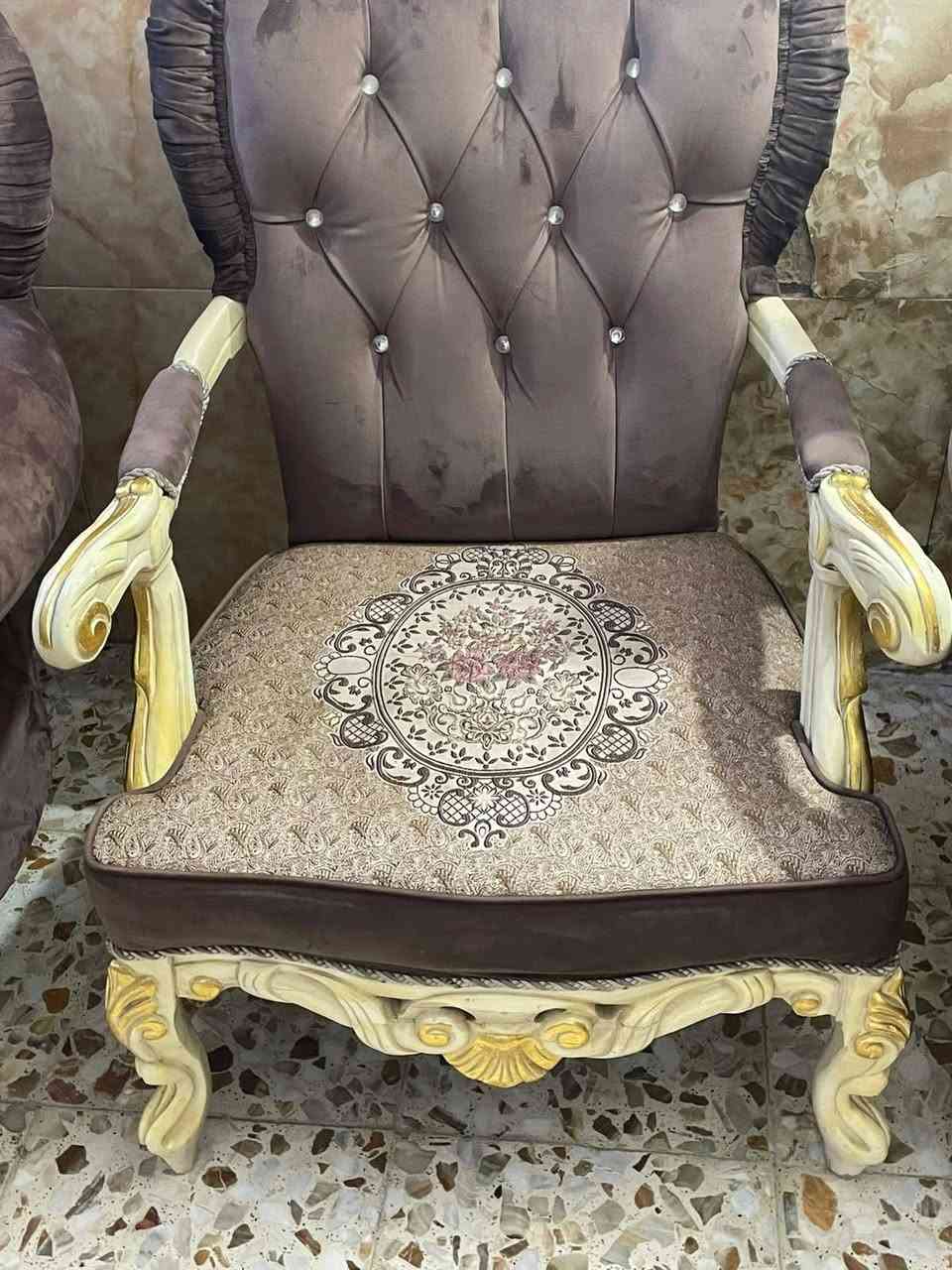 تخم • كنب • للبيع