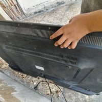 بلازما • ٤٨بوصة • شاشة مكسورة