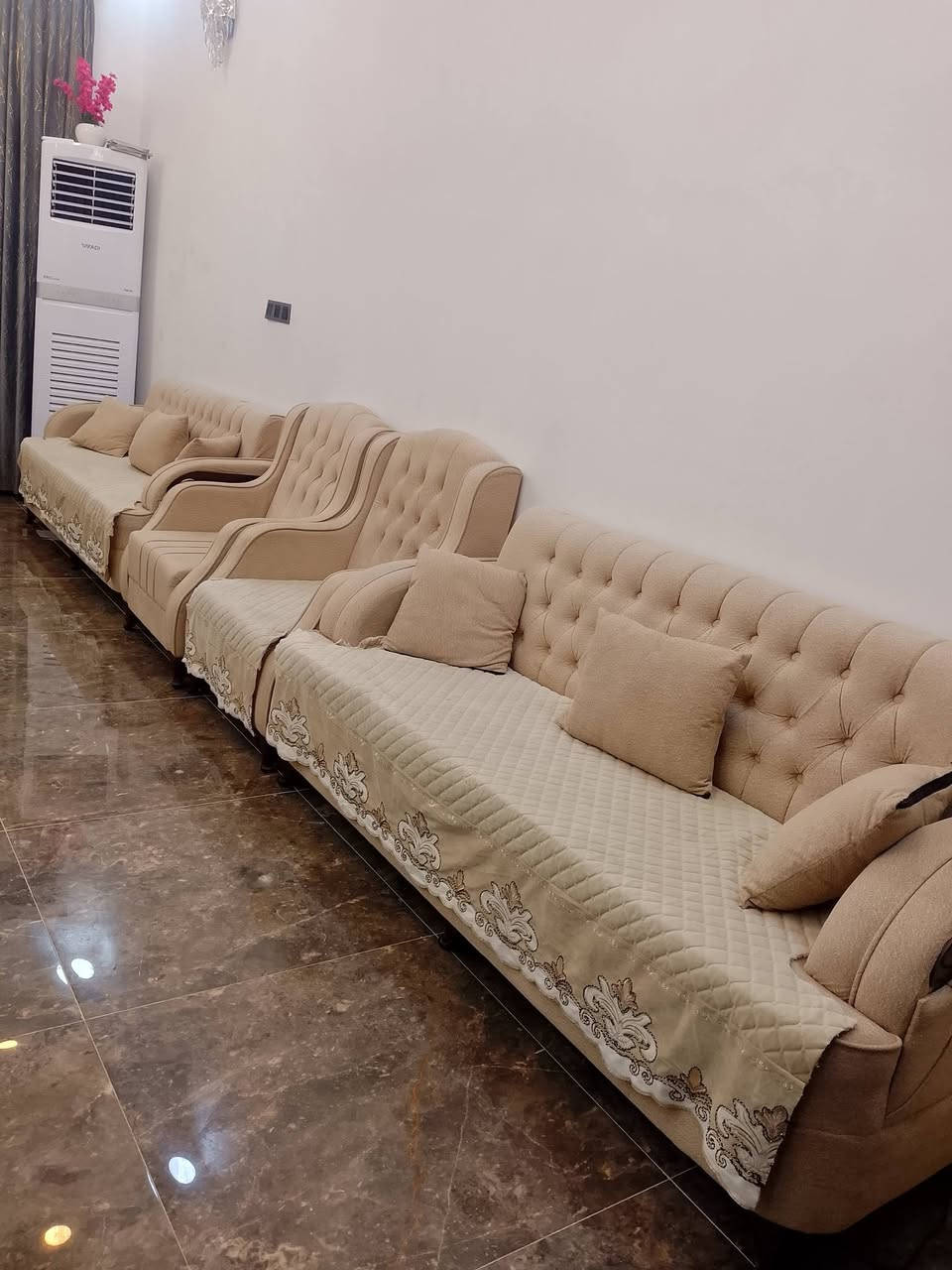 السلام عليكم 
تخم مستعمل اخو الجديد العدد 2تخم
الرقم ***********
مكاني ميسان
