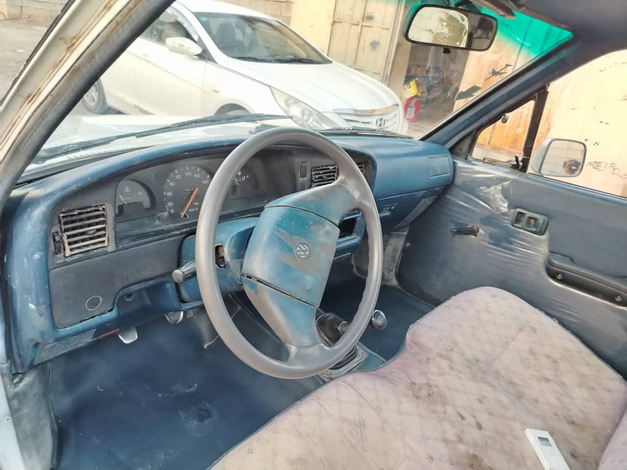 بيكم ٩١ رقم صلاح الدين دولي صبغ حزام مكينه وكير جديد / صدر جديد قبل سبوع شاده سياره خير من الله مال بيت / ٤٣  وبيه مجال شي قليل وكلشي بل سوك الي ميعجبه السعر اعبر المنشور يرحم ولديك والي مو شراي يرحم ابوكم لحد يتصل تحياتي للجميع (***********)
