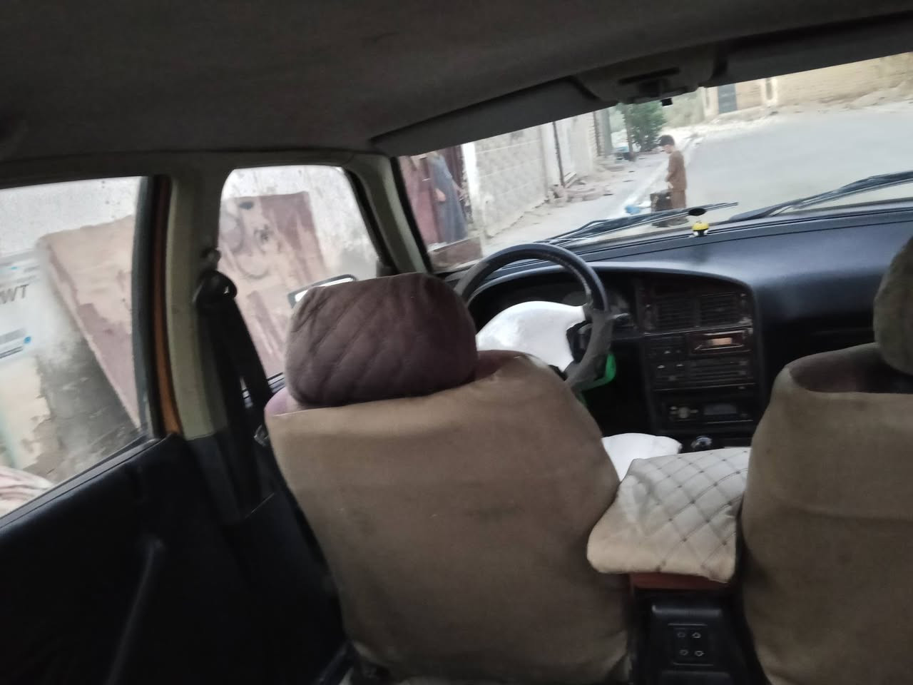 بيجو بارص موديل 12 مكينه كير حداديه تخم تاير كله جديده السياره ماعوزه شي السعر ب35 وبيه مجال ***********
