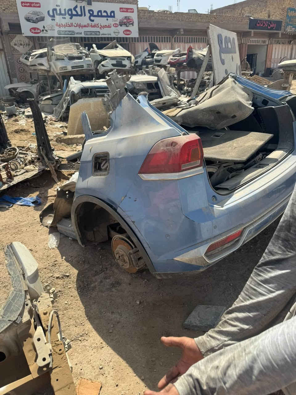 تتوفر كصات خلفيه هونداي وكيا نيسان سني هندي افيو اوبترا لانسر بومه باندا دومي لتواصل على الرقم ***********

نص مكتوب في الصور:
- سوناتا
- اوبتما