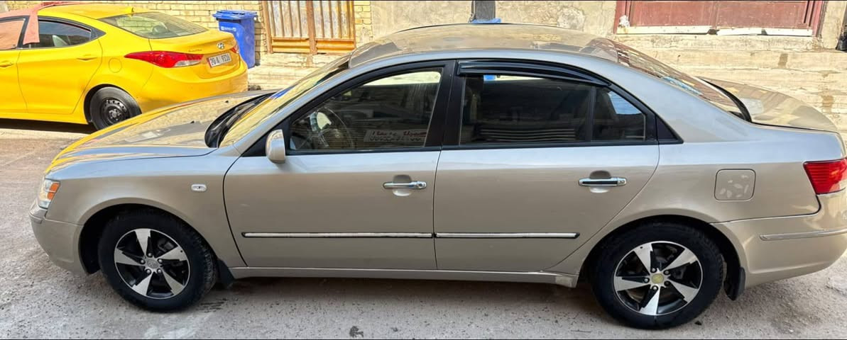 سوناتا موديل 2009 بغداد باسمي اريد مراوس بي واي دي جن بلاس وانطي الفرق حسب سعر السوك الي عنده يدزلي ***********

