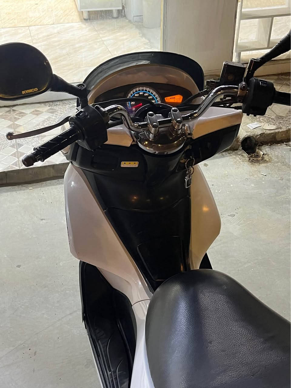 هوندا PCX • جيل اول • نظيف