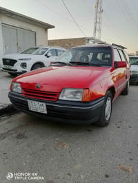 كاديت ستيشن • موديل ٩٠ • كير اوتو