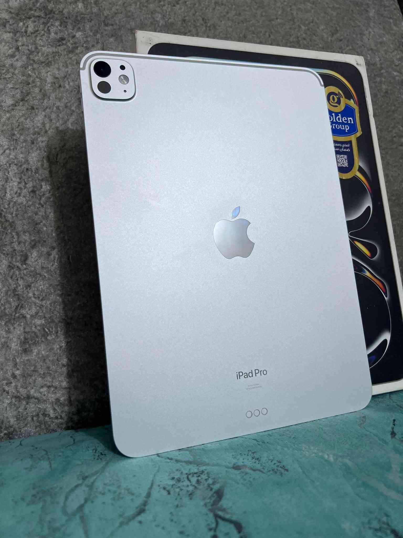 آيباد M4 • ٢٥٦ • الزعفرانيه