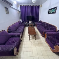 تخم للبيع 10 مقاعد شغل مال قبل ثكيل و دوشمة جديدة 07772196070  السعر 4...