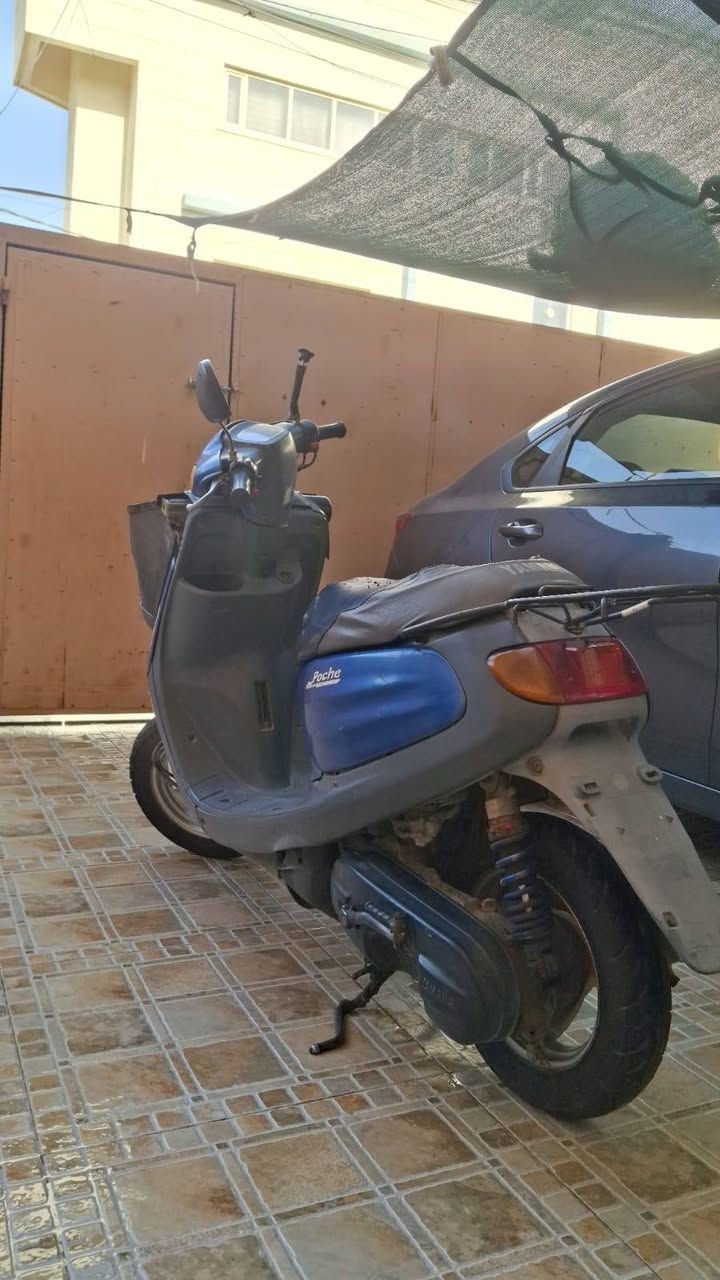 للبيع ماطور بزون نفخ مبدل قايش الاصلي لون الاخضر مال الكصة شرط مكينة نضيفة بس دهن وبانزين للاستفسار ***********
