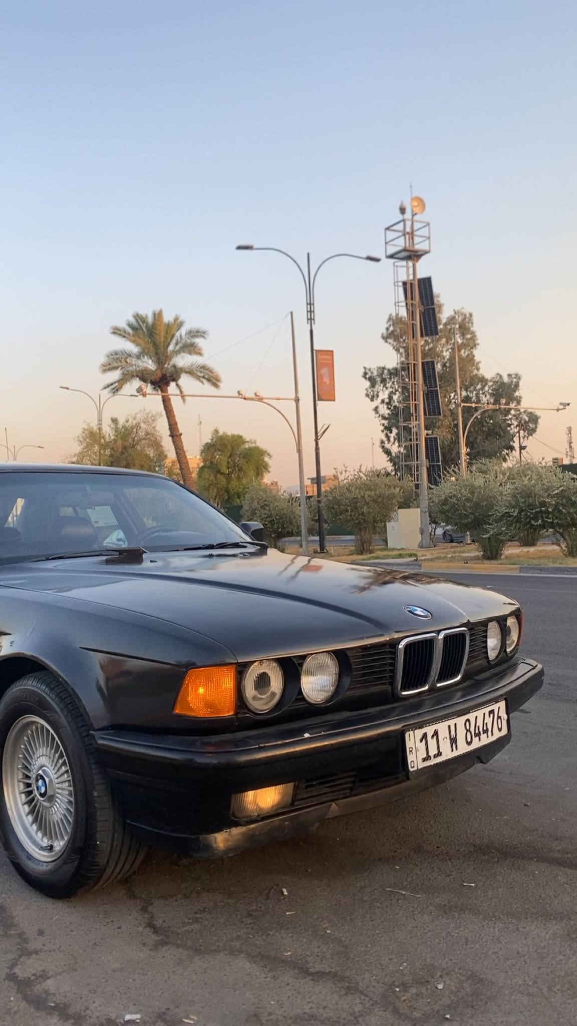 للبيع Bmw735 
 موديل ٩١ رقم بغداد الانكليزي باسمي تحويل مباشر هزه جديده 
محرك كير شغال ١٠٠/١٠٠
حداديه طوبه امامي خلفي ١٠٠/١٠٠
تبريد شغال ثلج 
موصفات 
كمبيوتر دبل جكمجه 
سلايد رووف طكيتن 
داخل جلد اسود كارتير 
بطاين جلد اسود صاج ملكي 
ترايش لمتد سود 
برده خلفيه بلاد 
جعمقه كهرباء  ستيرن جدا خفيف 
مزدات بكلايت اصلي 
تخم ويل شعاع اصلي وتخم تاير جديد 
مسجل بلوتوث 
نفاظه قلاب 
لايت زنون ناصي عالي 
سياره مصبوغه حزام فقط 
بدون اي ضربه ولا خايس 
عليها ادامه كامله مال جناي 
السعر 58$ 
للاستفسار الاتصال على الرقم ***********
مكاني السيديه حي الاعلام
