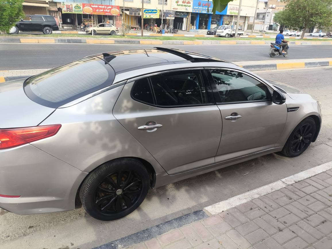 للبيع كيا اوبتما وارد امريكي مديل 11
فول مواصفات اعلى فئة sxt
مكينه 2000 توربو مفتوحه شرط بدون قطرة دوانز 
كير AT ست نمر مكفول 
حادث جامرلغ خلفي وقبق جنطه 
السعر 100 وبيه مجال للشراي 
سنويه بسمي 
مكانه كربلاء البناء الجاهز 
للاتصال *********** كربلاء, العراق

