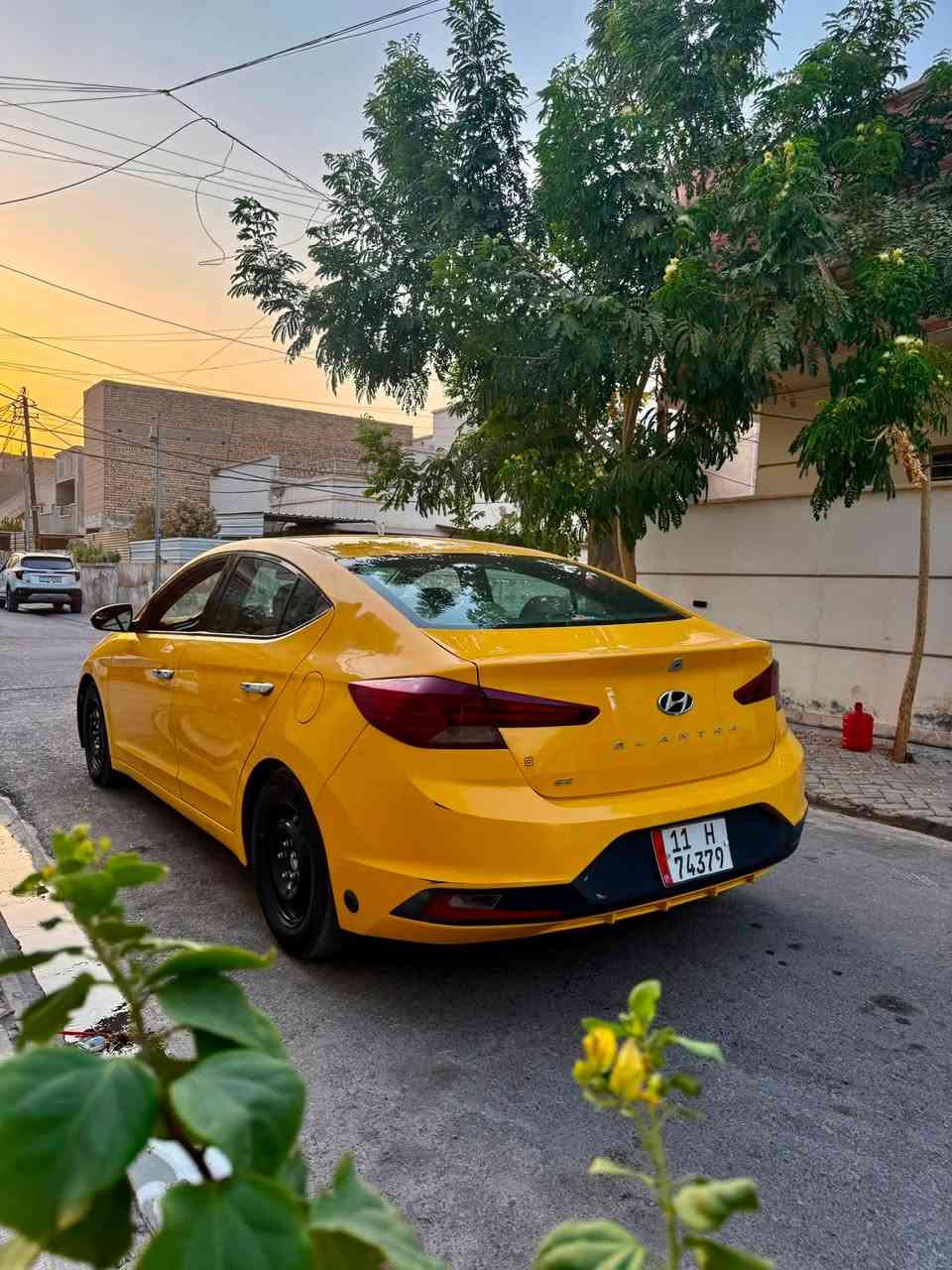 السلام عليكم النتره موديل 20 امريكي حادث خلفي
بيها ملاحاضت بصيطة 
نص مواصفات 
ماشيه 81 
امنضومه غاز كامله 
بسمي تحويل مباشر 
السعر  125 $ ورقه و بيها مجال حق الجيه 
الاعضميه سبع ابكار  سوك السمجه شارع منتزه العبي دي 
حلاقة عمر البياتي ***********
