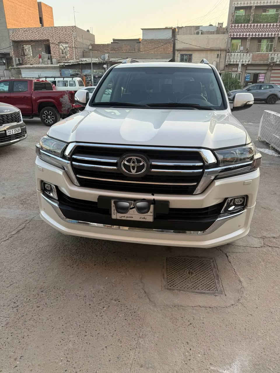 لاندكروز • ٢٠٢٠ • رقم بغداد