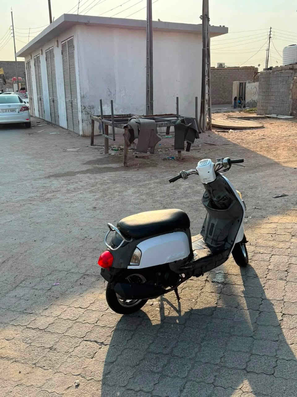 السلام عليكم دراجة بوليسي نوزل دراجة كلشي ما عوزهة تجي تركب وتروح ما مفتوحة و ختم واحد ويا المحرك كلشي بيهة بلادي سعر ٨٠٠بيهة مجال قليل تواصل وتساب ***********
