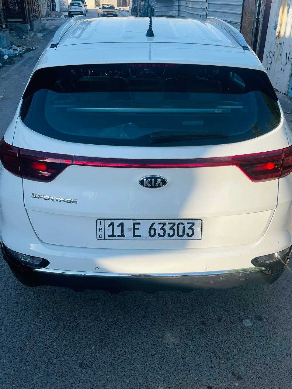 سلام عليكم
كيا سبورتج خليجي  رقم بغداد 2019 شكل ٢٠٢٠
‎السياره كفالة عامة جديده جديده احله من الصور 
مكينه 2000 دوش
كامره خلفيه 
حساس امام وخلفي  لايتات زنون عالي ناصي 
كشاف LED
سويج عدد 2
ماشيه 88 كير مكينه مكفولات 
تخم تاير  جديد
صدر جديد
تبريد جديد
وسنويه باسمي 
تحكم ستيرن انضمه قياده 
اوتو بارك مري شفط السيارة
 جاهزه على آخير. (***********) رقم الهاتف العنوان (بغداد_البياع_تقاطع الدرويش_حي التراث) 
السعر( 187) وبيهة مجال قليل
