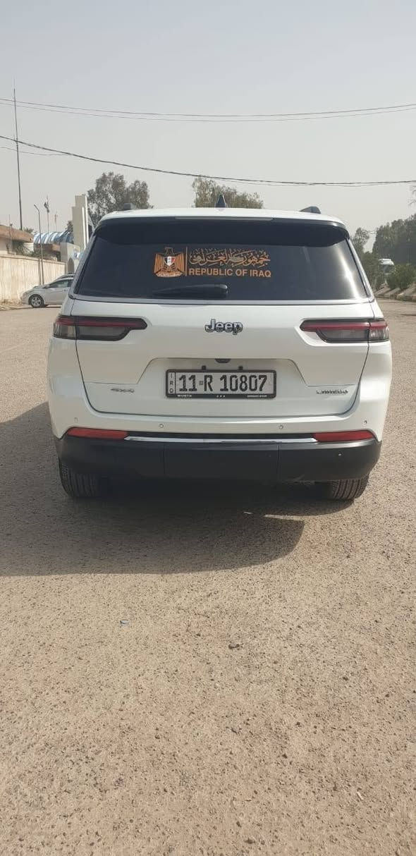 من رخصة مدير الكروب ( للبيع جيب لاريدو وارد أمريكي 2023 مواصفات لاريدو ..ستة  سلندر ..سبعة راكب... دفع رباعي
كاميرا ...حساس خلفي .. رادر ... تحكم ستيرن ..رقم بغداد بسمي... ماشيه 65000كم..ضرر نص الجاملغ الخلفي بدون دواخل...
)جميع الايرباكات سليمة...سعر العرض(29500
دولار  ..يرجى الاتصال على ***********
