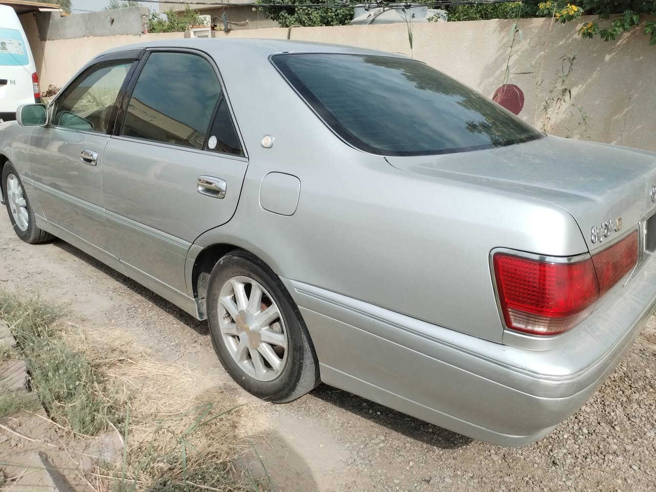 ملكه • ٢٠٠٢ • كفالة عامة