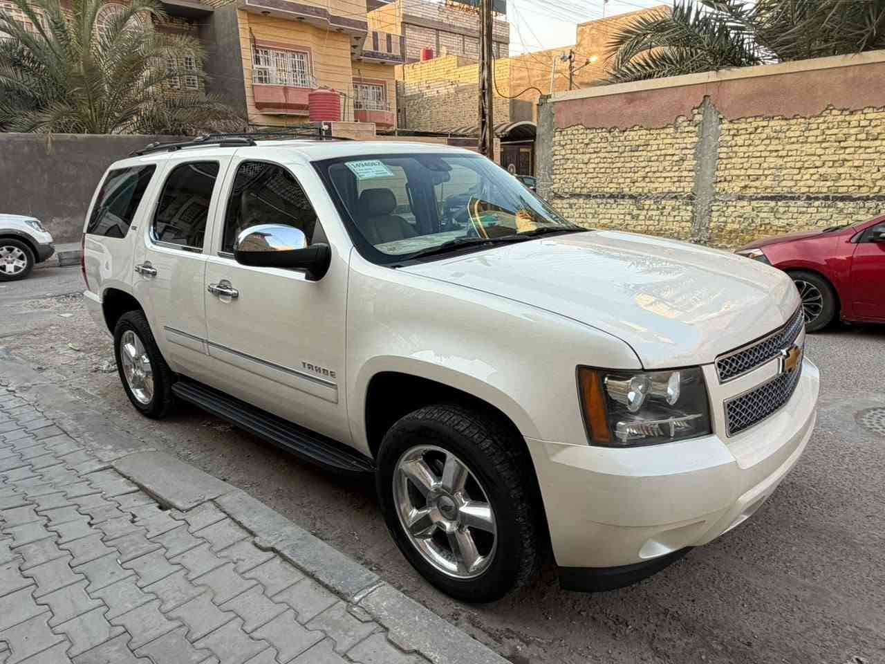 السلام عليكم تاهو 2014 ltz فول فول فول فول مواصفات اعلى فئه بالتاهو السياره جديده كلش بالنسبه لليدور جديد
كفاله عامه حته دعاميات بالحقيقه احلى بهواي 
لا خياس لا صبغ شرط الفحص كلش حلوه 
مكان السياره البصره 
:***********

السلام عليكم تاهو 2014 ltz فول فول فول فول مواصفات اعلى فئه بالتاهو السياره جديده كلش بالنسبه لليدور جديد
