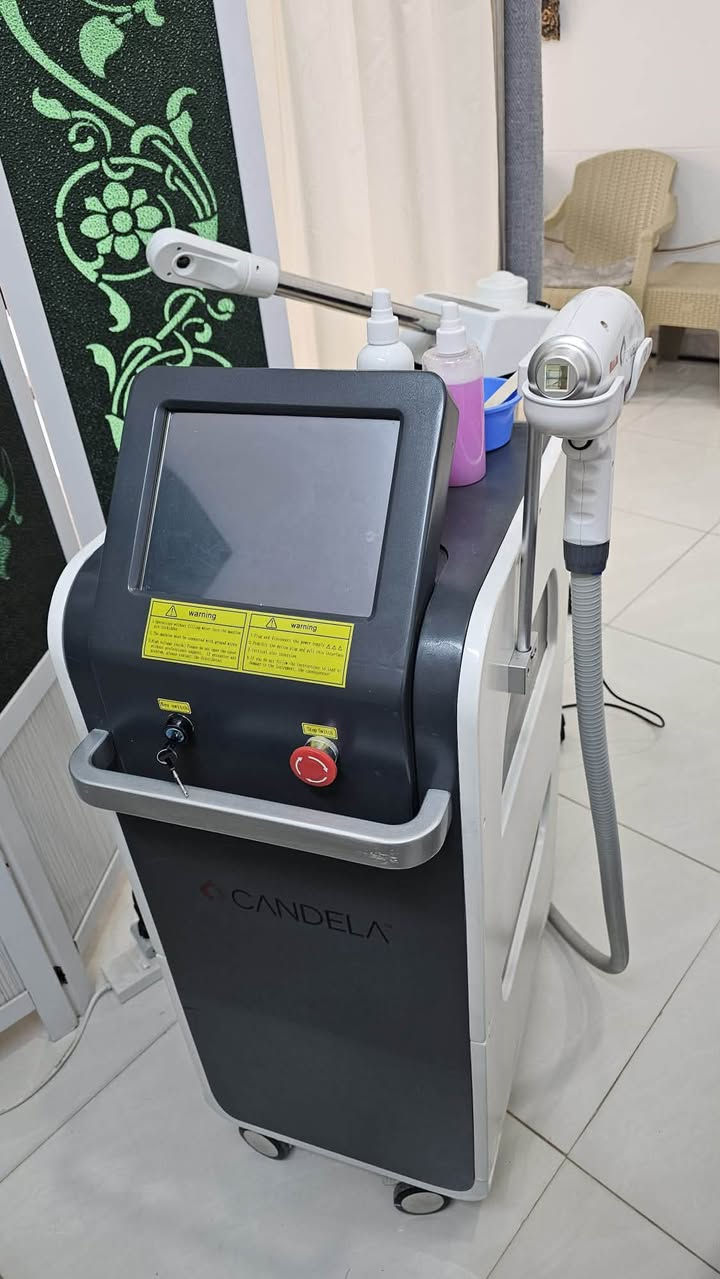 سلام عليكم جهاز كانديلا بارد وجهاز الليزر الكربوني بسعر مناسب وبيه تقنية ازالة التصبغات وشد البشرة وازالة الشعر والتاتو وجهاز الليزر كربوني ..
جلسات الليزر كربوني لتصغير المسامات وعلاج الجلد الدهني
للاتصال ‭***********‬

نص مكتوب في الصور:
- تقنية مكس ليزر متطورة يجمع بين (Alexandrite + Nd:YAG) ليغطي جميع أنواع البشرة والشعر. نتائج فعَّالة وسريعة تقليل واضح لنمو الشعر من أول جلسات مع نتائج تدوم. أمان عالي للبشرة مزود بنظام تبريد متطور يقلل الألم ويحمي الجلد. متعدد الاستخدامات إزالة الشعر + علاج التصبغات وبعض مشاكل البشرة.
- AY NUR لأجهزة التجميل والليزر جهاز الكاندلا ماكس لإزالة الشعر بالليزر تقنية متطورة للإزالة للشعر سريعة مأمان لدمره لأنماك للبشرة نتائج سريعة جلسات مريحة مناسب لجميع أنواع البشرة تبريد متطور لحماية الجلد بغداد - العامرية ***********