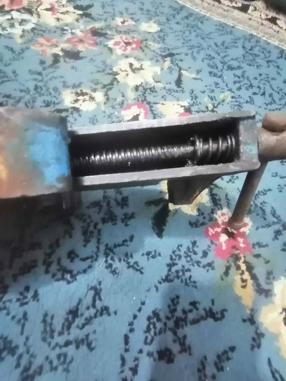 منكنه إنكليزي ريكورد أربعة آنج السعر ٦٠  ألف توصيل موجود ***********
