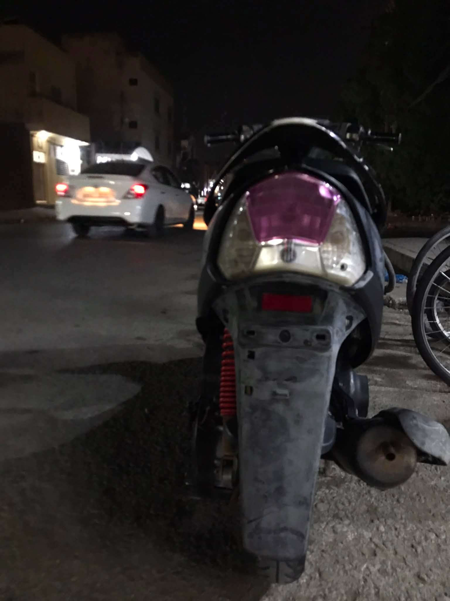 دراجة ماكس للبيع دراجة حاوية صار ٣ ايام من منزليها دراجة مكفولة الدراجة برغي ما عوزها شغالة سلف هندر الدراجة ناعمة تخبل كلشي شغال بيهة الدراجة فول ملاح الكفرات جاردات مكاتبة مال وكيل السعر ٩٠٠ 
رقمي *********** بي واتس 
رجاًء المو شراي ليتعبني
