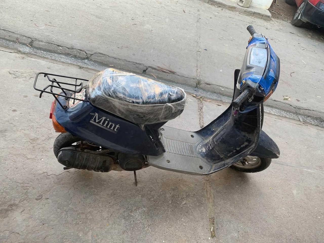 السلام عليكم ياماها زنجيل محرك معمر جديد كهربائيات بس اشاير الباقي يعوزهم ربط سعرو ١٠٠ للتواصل ***********
