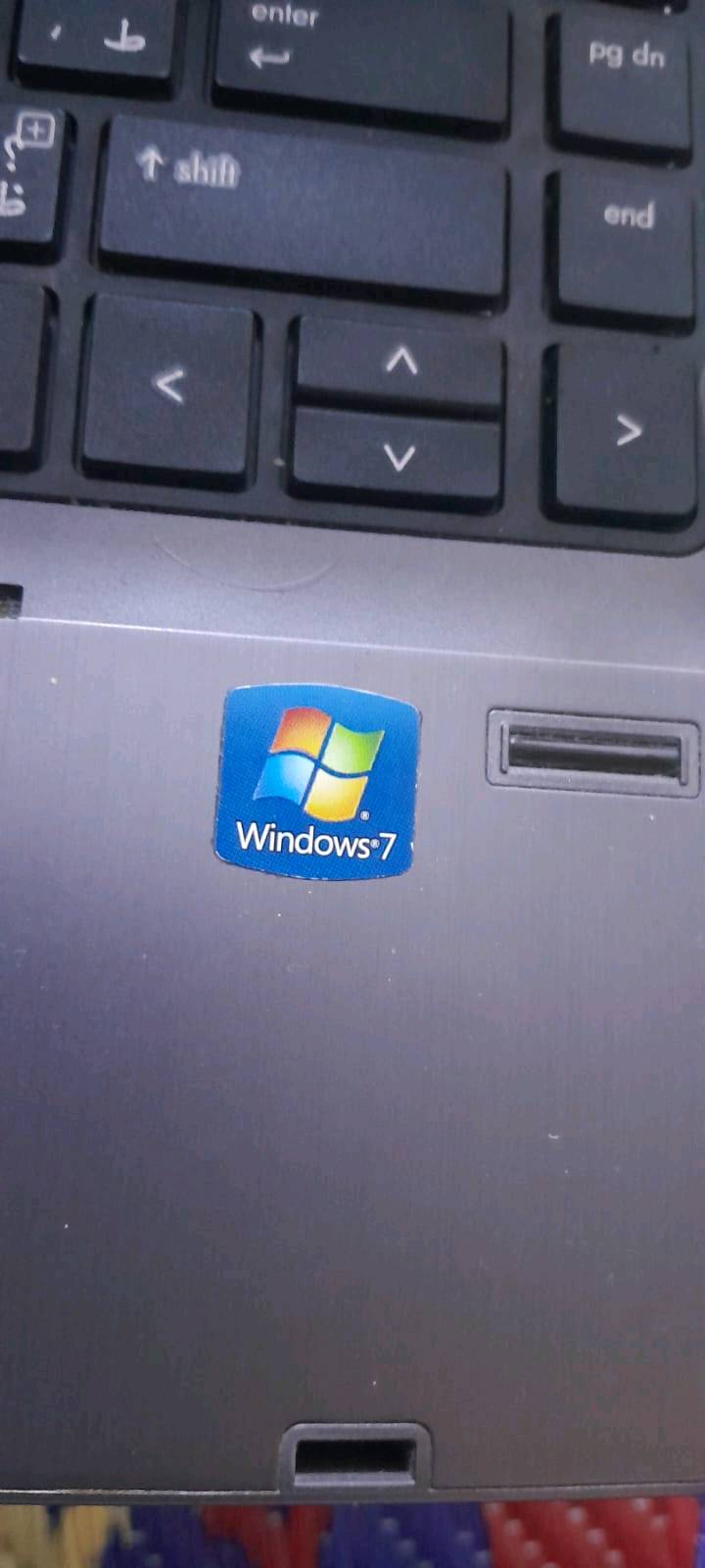 لابتوب HP windows 7 (الجيل السابع) نظام ويندوز سبعة{النظام محدث لـWindows 10}

حاسبة بحوث جامعية + نسخ وطباعة 
ذاكرتها 4GB والذاكرة الشاملة{عشوائية-رئيسية} 104GB
المعالج:- A6-3410MX APU 

سعرها 300 وبيها مجال

العنوان:-بغداد الشعلة