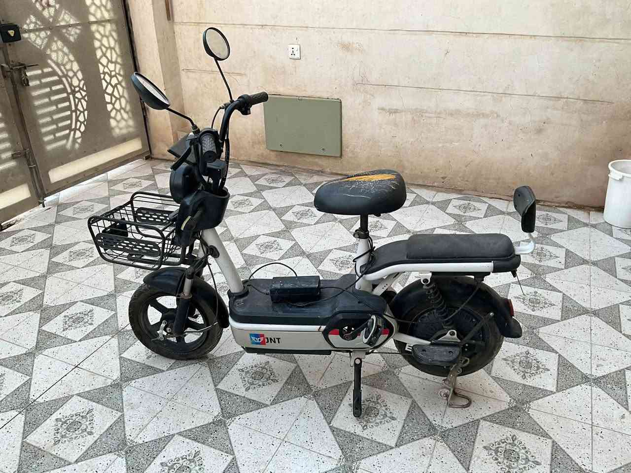 سلام عليكم ماطور شحن عايزه بطاريه فقط ب175 الاتصال ***********
