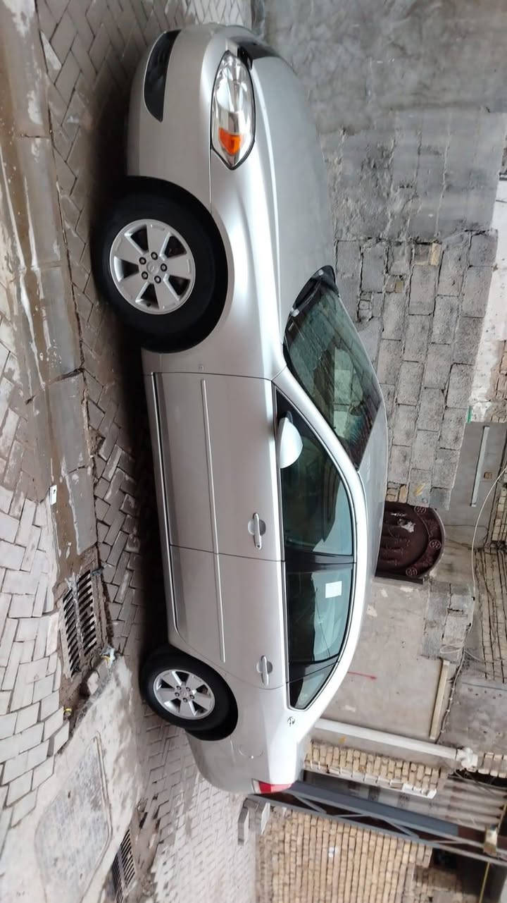 سلام عليكم انباله 2008مصبوغه عام للجماليه محرك وكير مبدل جديد محرك 3500كير تعليك بوليسي رقم بغداد 75بيها مجال قليل ***********
