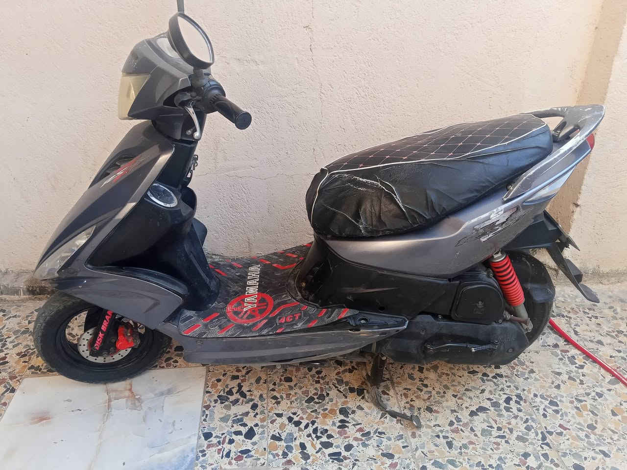 سلام عليكم دراجة للبيع ماكس مضلع نضيفه المكان كربلاء شارع لحولي جديد خلف مستشفى أبو مهدي المهندس قرب اسواق رياض لاستفسار عل رقم *********** السعر 800 وبيهه مجال
