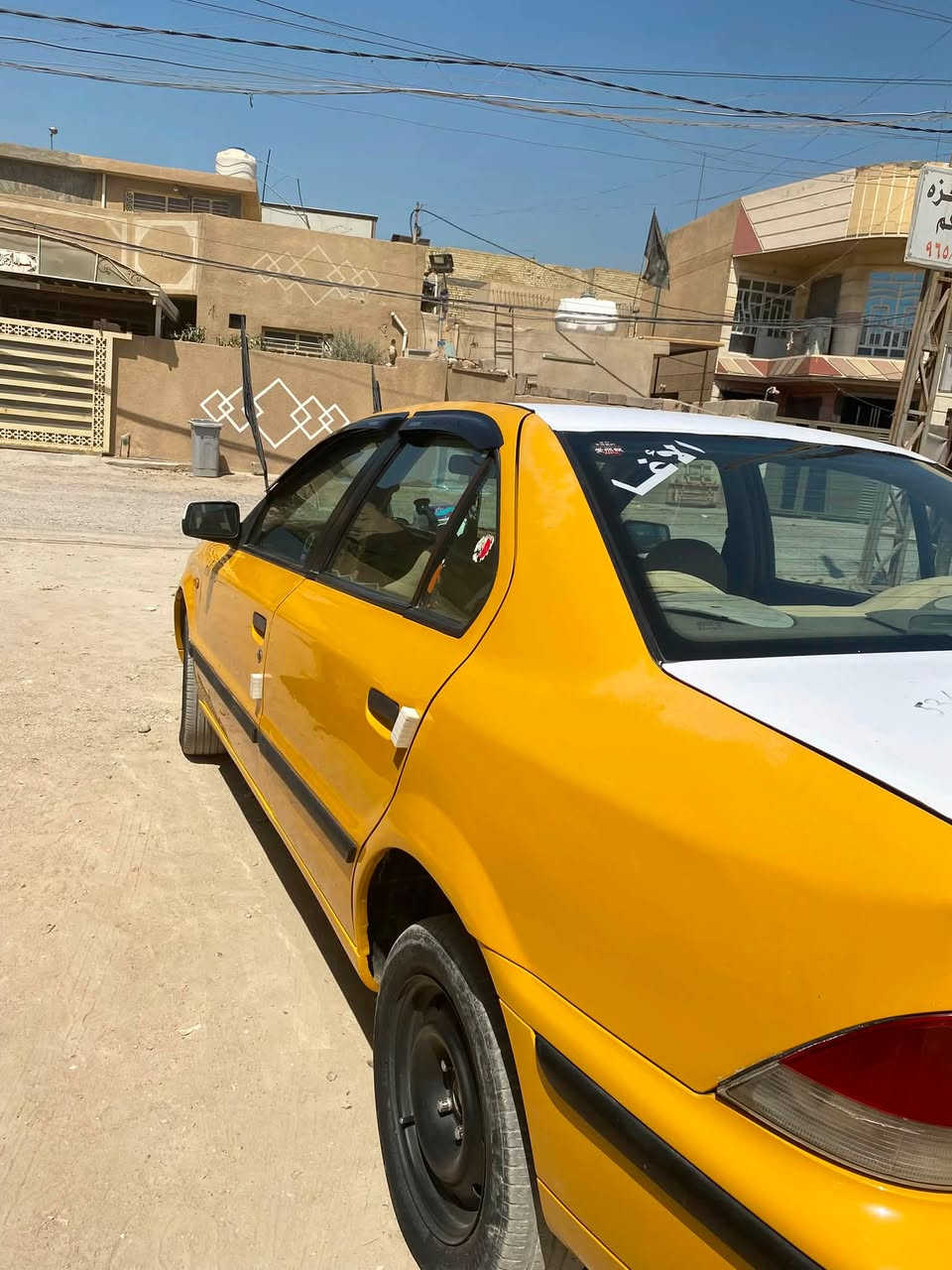 السلام عليكم سمنت ناطقة للبيع موديل ٢٠١١ سيارة مكفولة كفالة عامة من الصبغ والضربة كير مكينة تبريد شغال السيارة جاهزة ونضيفة للبيع  السعر ٤٠ وبيها مجال المكان بغداد الزعفرانية   للاتصال ***********
