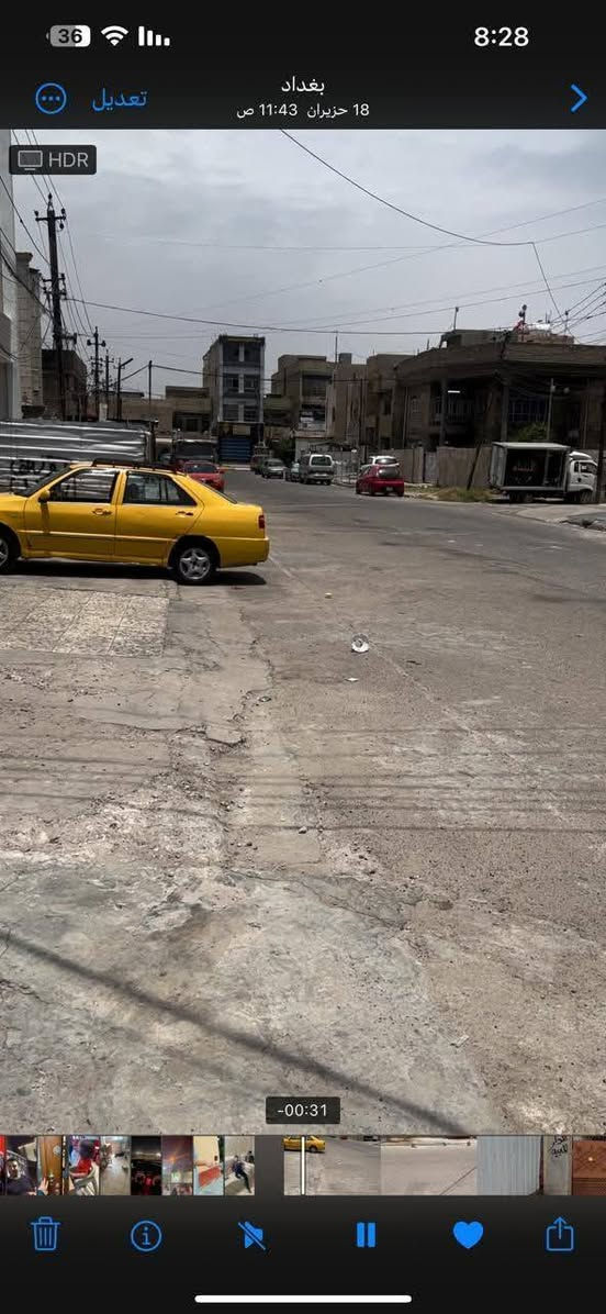 الدار للبيع 174  متر خلفي  الواجهه 4 تدخل 10 متر يصير 12 طابقين بناء قديم مسلح السطح شتاكير
4 نوم وحده منهن سويت
مكان البيت شارع حمورابي مطعم طماطه مولده احمد الدليمي
نسف الشارع العريص
البيت بسمي
***********
واتساب

