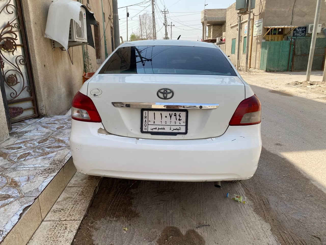 كورلا يارس. ياباني رقم بصره  ٢٠٠٧ خليجي مكينه ١٦٠٠ 
ضربه بالباب  خفيفه 
وخياسات قليله بالباب  
ومسمكرينهه تحتاج فقط صبغ. تايرات جدد ياباني 
مكينه وكير شغالات سليمه تبريد شغال. سعر ٦٥
للاستفسار الاتصال ع رقم. ***********
