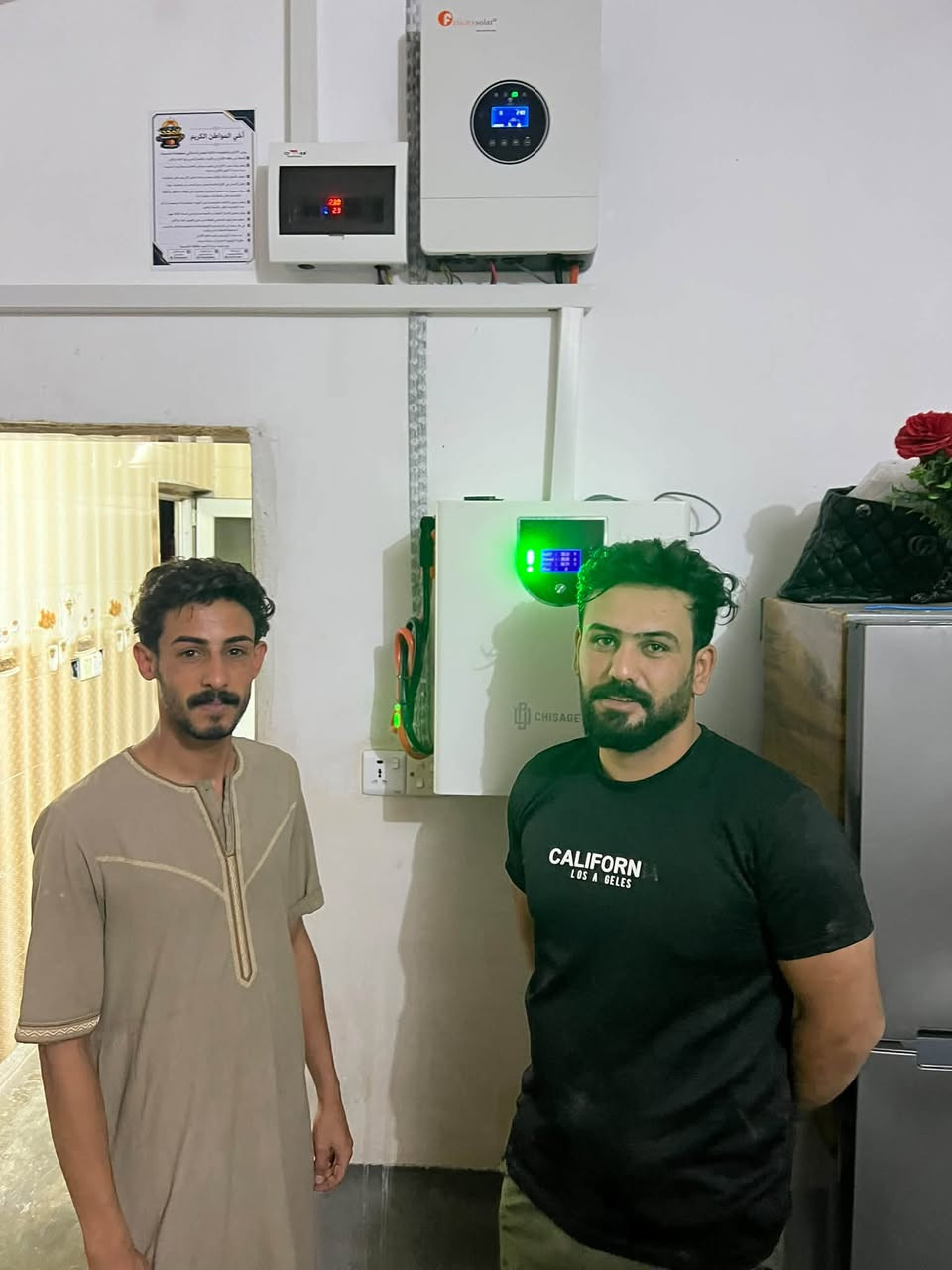 ☀️ شركة المجد للطاقة الشمسية

شاركت كوادر شركة المجد للطاقة الشمسية في تنفيذ وتنصيب منظومة طاقة شمسية في منزل الأخ محمد علي أحمد عبد في الحلوة، وبالمواصفات التالية:

🔹 4 ألواح طاقة شمسية
🔹 إنفرتر فلستي 4 كيلو واط
🔹 بطارية شيساج 8 كيلو واط

⚡ تنفيذ احترافي وبأيدي كوادر متخصصة
☀️ حلول طاقة شمسية لتوفير طاقة مستقرة وموثوقة.

👤 مدير الشركة: حذيفة البوحسيب
📞 ***********

💰 متوفر للبيع نقداً وبالتقسيط

شركة المجد للطاقة الشمسية — طاقة مستمرة، مستقبل أفضل.
