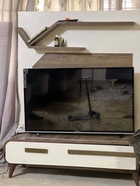 مكلفه للنشر ميز بلازما مثل ما معروض  نظيف شخط مابي نهايته ب٦٠ العنوان ...