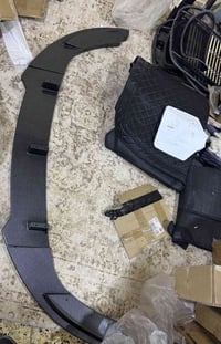 طقم هيكل أمامي أسود لامع لسيارة جولف 5 MK5 GTI 07885450953