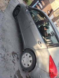نيسان فيرسا • ٢٠١٠ • رقم انبار