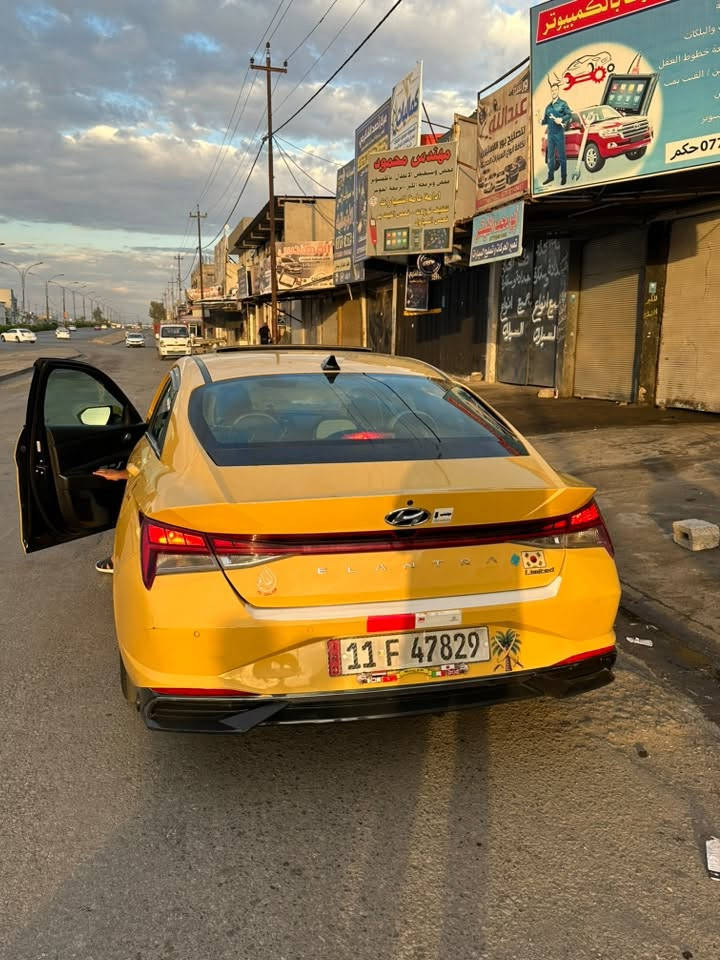 النترا ٢٢ لمتد
سايد بريك بصمه
ماشيه 50 mi
بصمه 
تشغيل عن بعد
بصمه ابواب صندوك
قيادة ذاتيه 
مثبت سرعة 
فتحه سقف
شحن وايرلس 
لد  دشبول 
شاشه ديجتل
نظام سبورت
نظام نورمال
نظام ايكو 
لايت زينون ٣عدسات شركه 
رادار امامي خلفي جانبي
حساسات 
كشنات جلد
كشنات تدفئه
كشن كهربائي 
منظومه غاز حكومي 
لمتد بعد بيها مواصفات ممذكوره تشوفها بعينك 
ضررها حافه البوند مامبدل فقط معدل السياره كود واحد كلها كير ايتي محرك لاتبخير لاتنقيص لا رخاوه جديد
رقم الهاتف ***********
