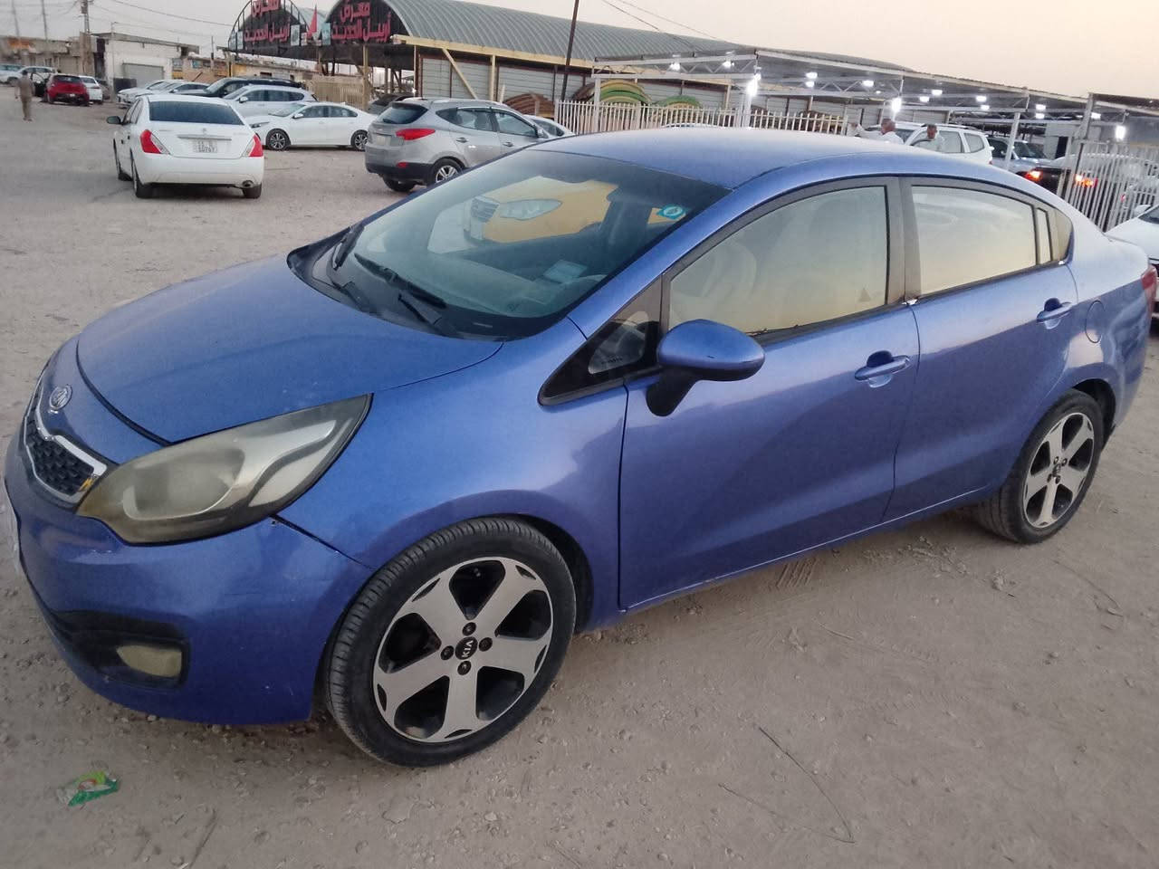 كيا ريو موديل 2015سعر 75وبي شوية مجال بسيط سيارة بيهة صبغ جمالية فقط محرك كير حلوات تبريد شغال بس نقص جواكتات هذني تشغل بيهن مال الفان عطلن عندي سياره بسمي مشروع وطني مجددة 2031 محرك 1600 سيارة حلوة حدادية 50بلمية تخم تاير جديد تلفون ***********//*********** مكان السيارة الديوانية
