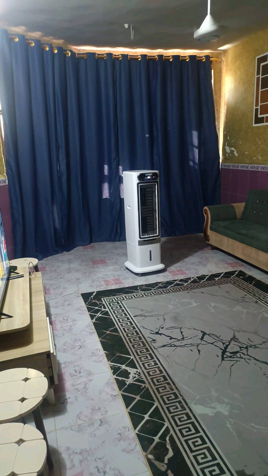 🏠 للبيع بيت في بعقوبة – طرق وجسور

📐 مساحة الأرض: 100 متر
🏢 البناء: طابقين
🛏️ غرف: 2
🚿 حمامات: 2
📜 السند: طابو صرف – سند 25
📍 الموقع: بعقوبه مقابل  طرق وجسور
🛣️ البيت على فرع، وظهر البيت على شارع عام ⭐

✨ البيت موقعه ممتاز ومناسب للسكن، وقريب من الشارع العام.

💰 السعر: 125مليون دينار قابل للتفاوض بسيط

📞 للجادين والاستفسار: مراسلة خاص
***********