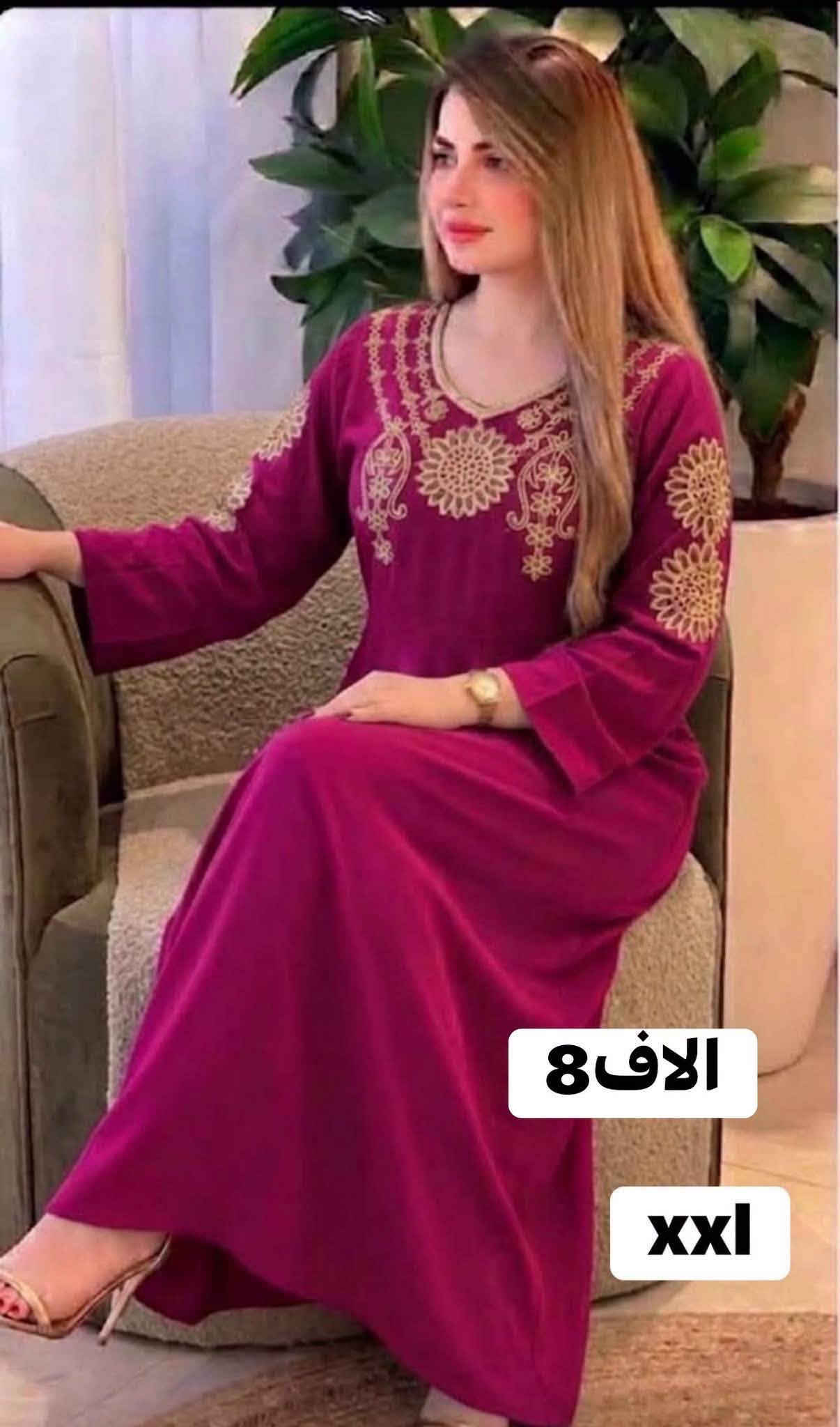 آخر قطع من الموديلات الصيفية 
جميع القطع خامة كشمير درجة اولى قياسات ستندر 
سعر القطعه فقط ١٠ الاف القياسات مكتوبه على الصور 
ملاحظه (لايوجد ارجاع او استبدال )

نص مكتوب في الصور:
- L
- xxl
- xl xxl
- xl
- الاف 8 xxl
- ٨ الاف L
