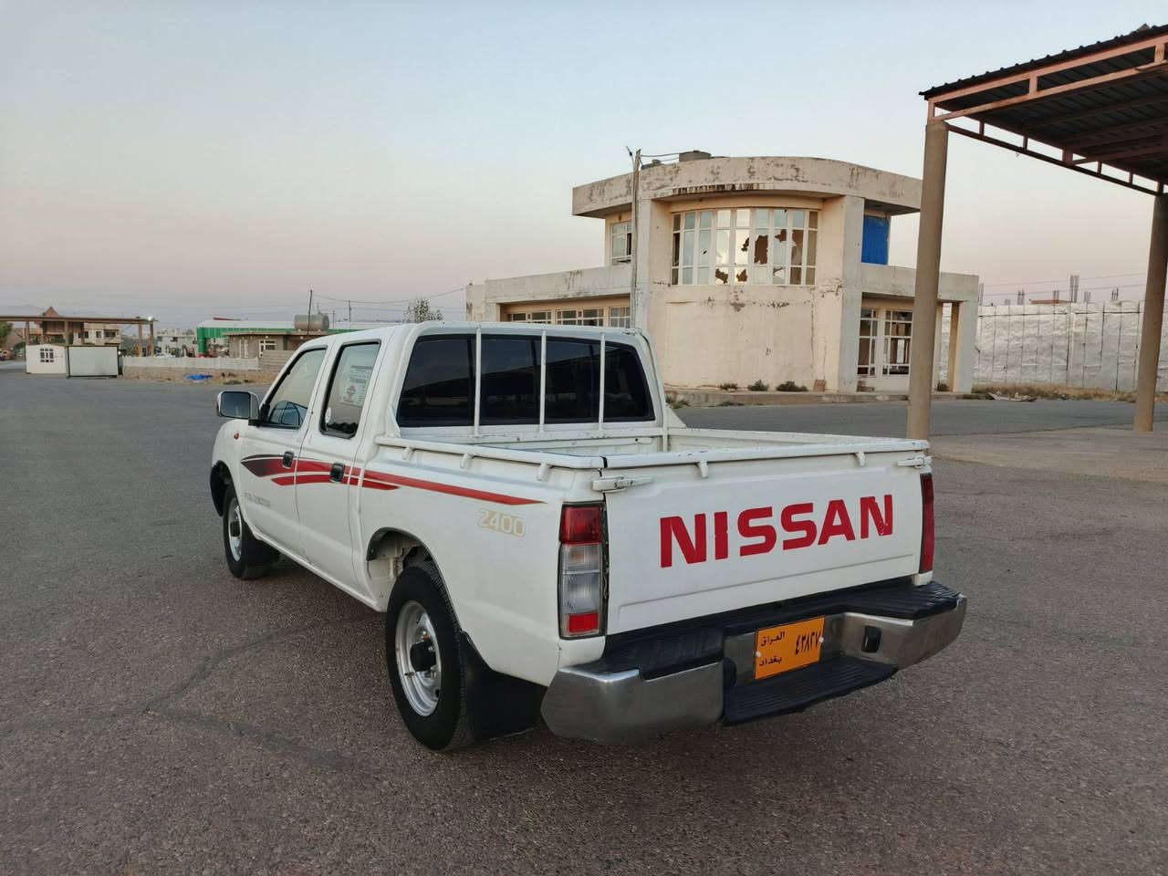 نيسان مؤديل 2012دوپه ليز گير مه كينه به سرت
ده بل گيج جام كاره بي بي دعم بي له دراو 
تبريت له سر سويج ئاوين گوي به رخه فول موسفات
نرخ 63ماعامه له ***********ئاسيا***********
 ناونيشان جمجمال
