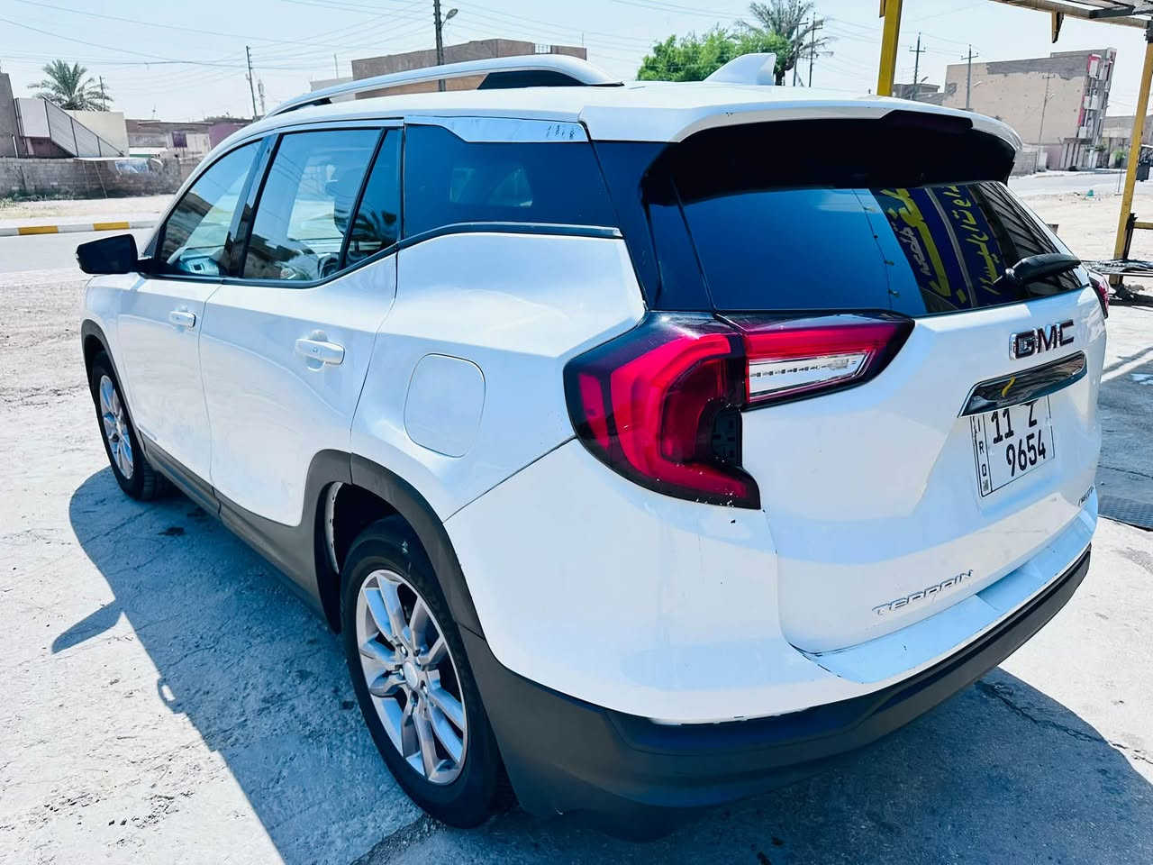 السلام عليكم 
للبيع او مراوس  جمسي تيران 2023
السعر 138 ورقة
مرقم بغداد باسمي 
حادث خلفي 
مواصفات جلد 4 بصمات رادارات تحديد مسار 
العنوان بغداد حي الخضراء
***********
