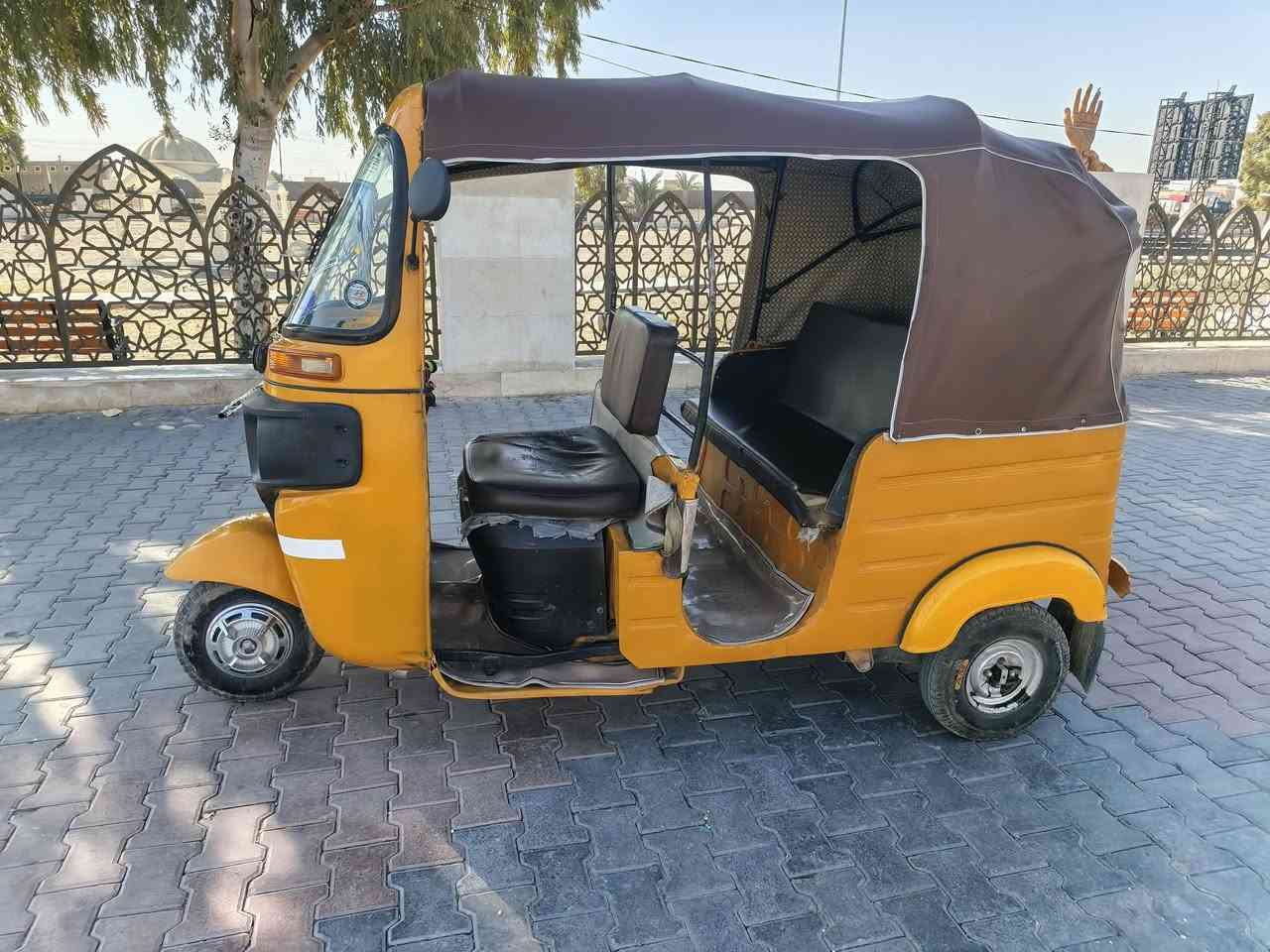 تكتك للبيع وراق مو رقم وراق تكفله للترقيم تكتك حلوه مرتبه مديل 18 سعره 3500 مكاني كوت نوارصدر ***********
